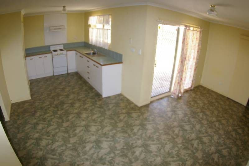98 Bermuda Avenue, DECEPTION BAY QLD 4508, Deception Bay - Image 1