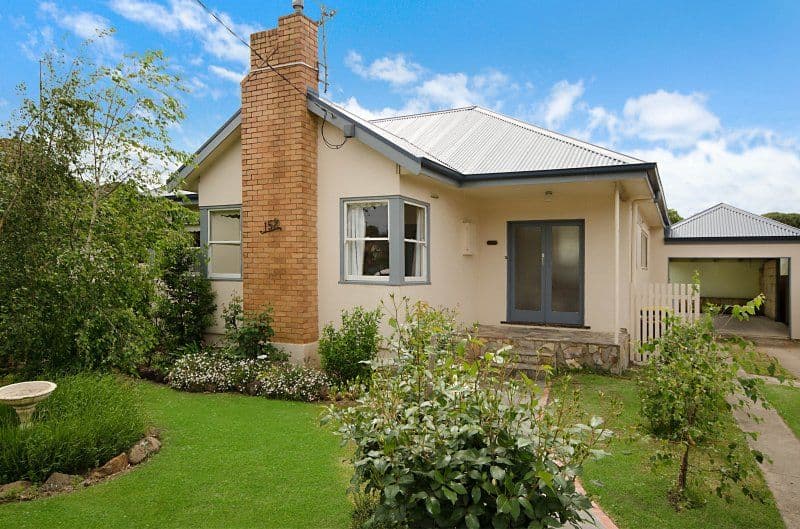 152 Moore Street, WARRNAMBOOL VIC 3280, Warrnambool - Image 1