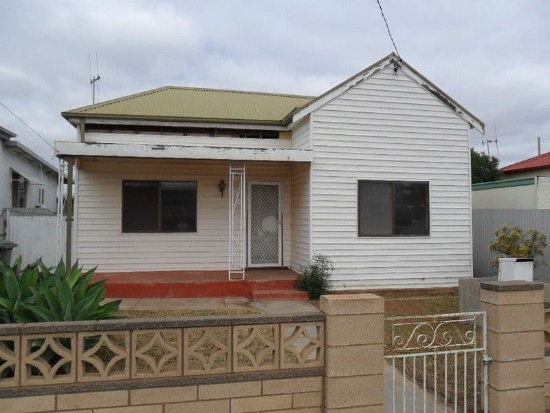 323 Piper Street, BROKEN HILL NSW 2880, Broken Hill - Image 1