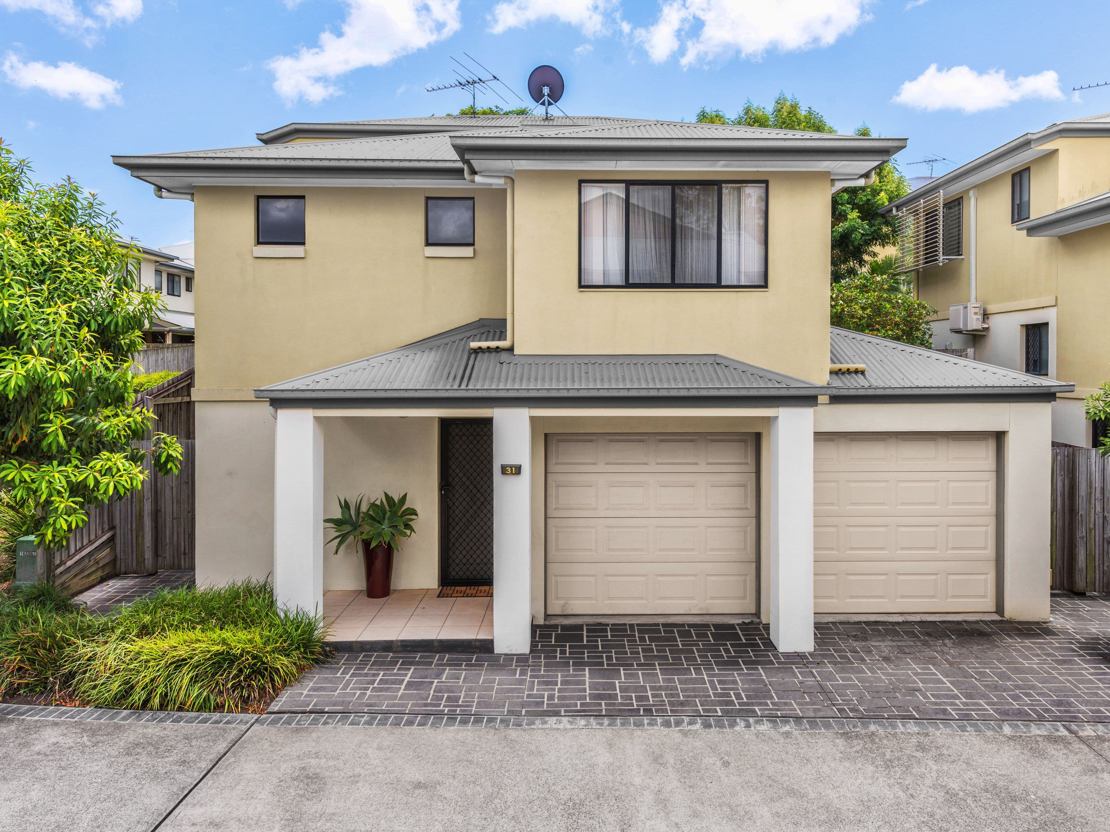 12 Mailey Street, Mansfield QLD 4122, Mansfield - Image 1