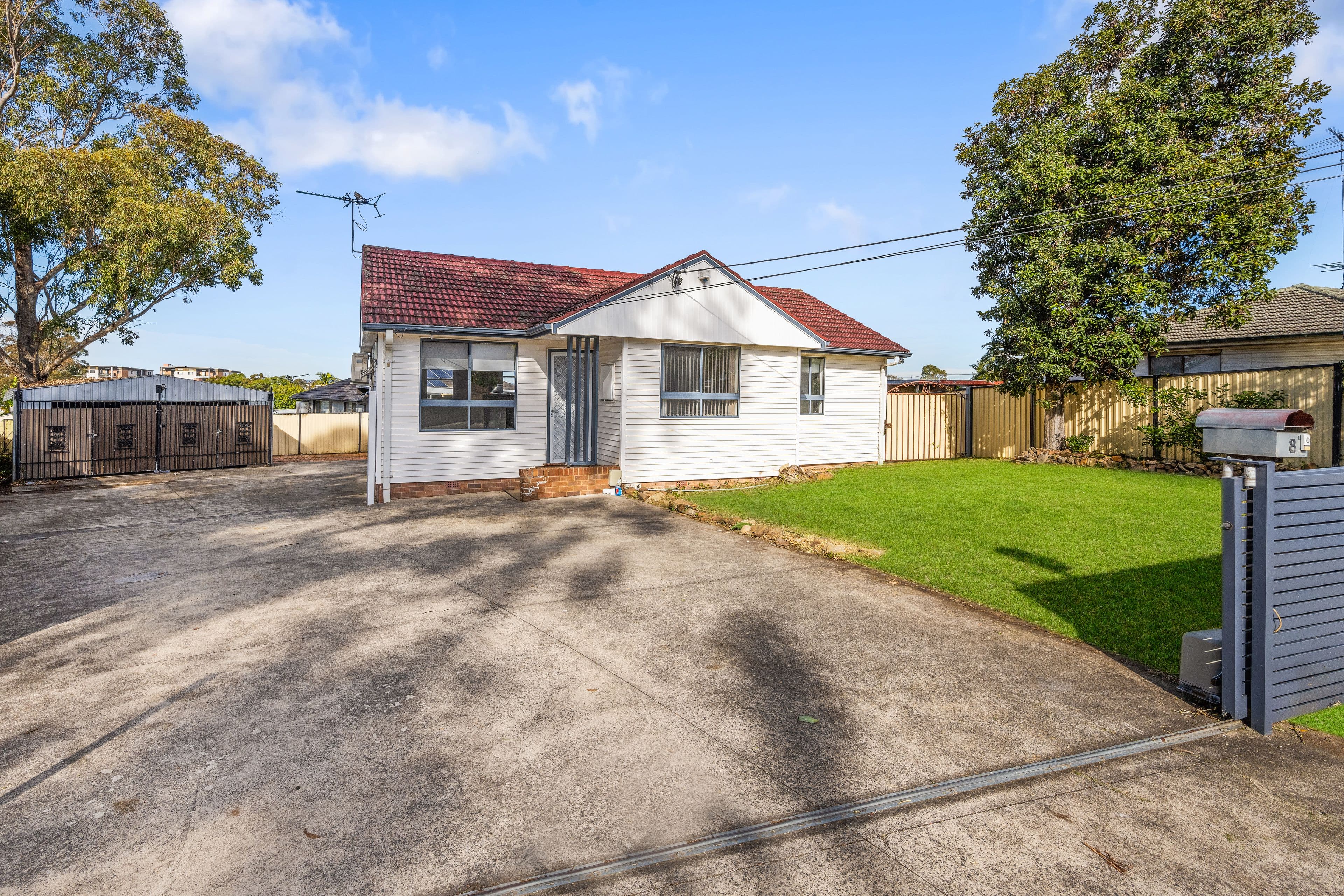 8 De Witt Place, Fairfield West NSW 2165, Fairfield West - Image 1