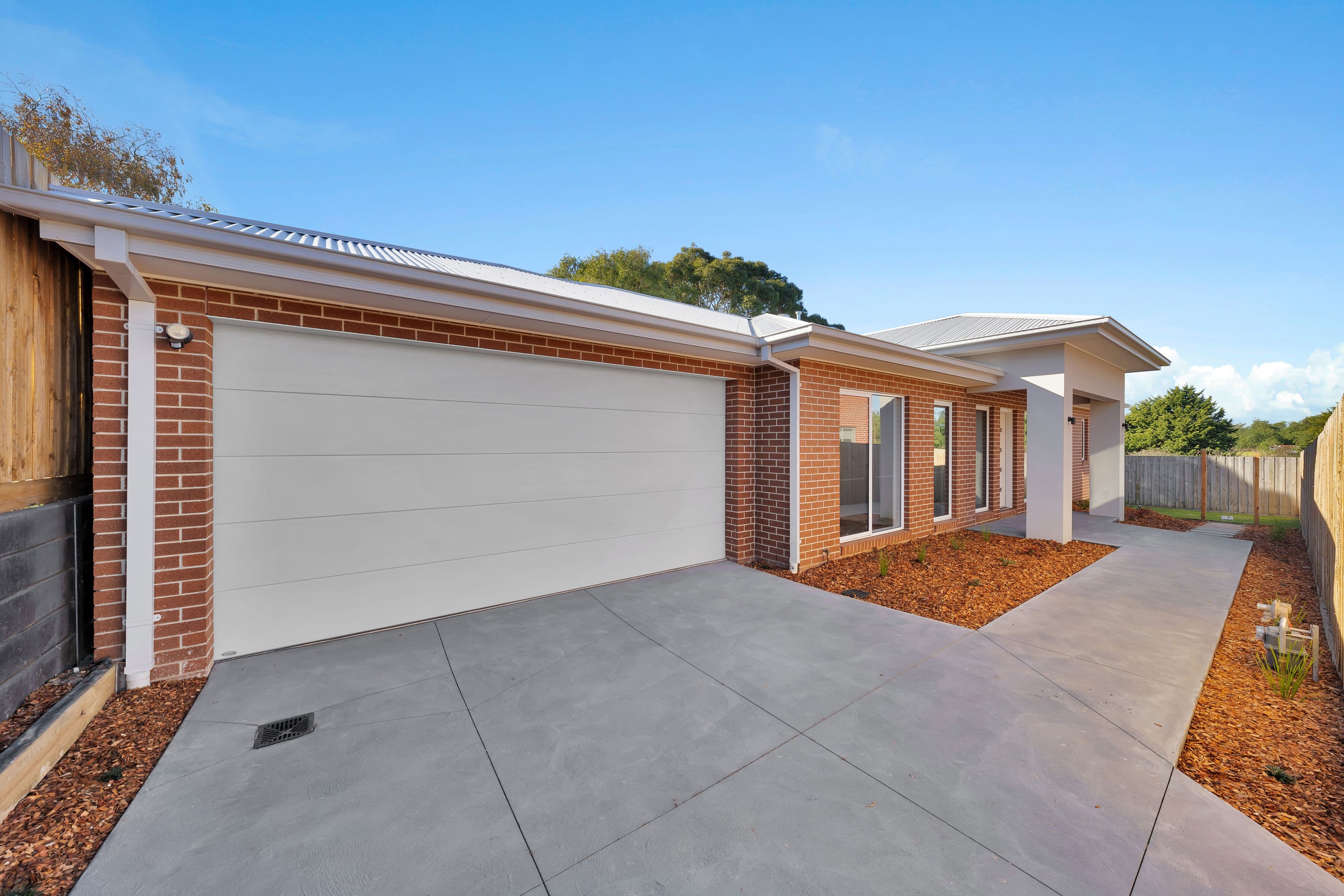 41 Francis Crescent, Langwarrin VIC 3910, Langwarrin - Image 1