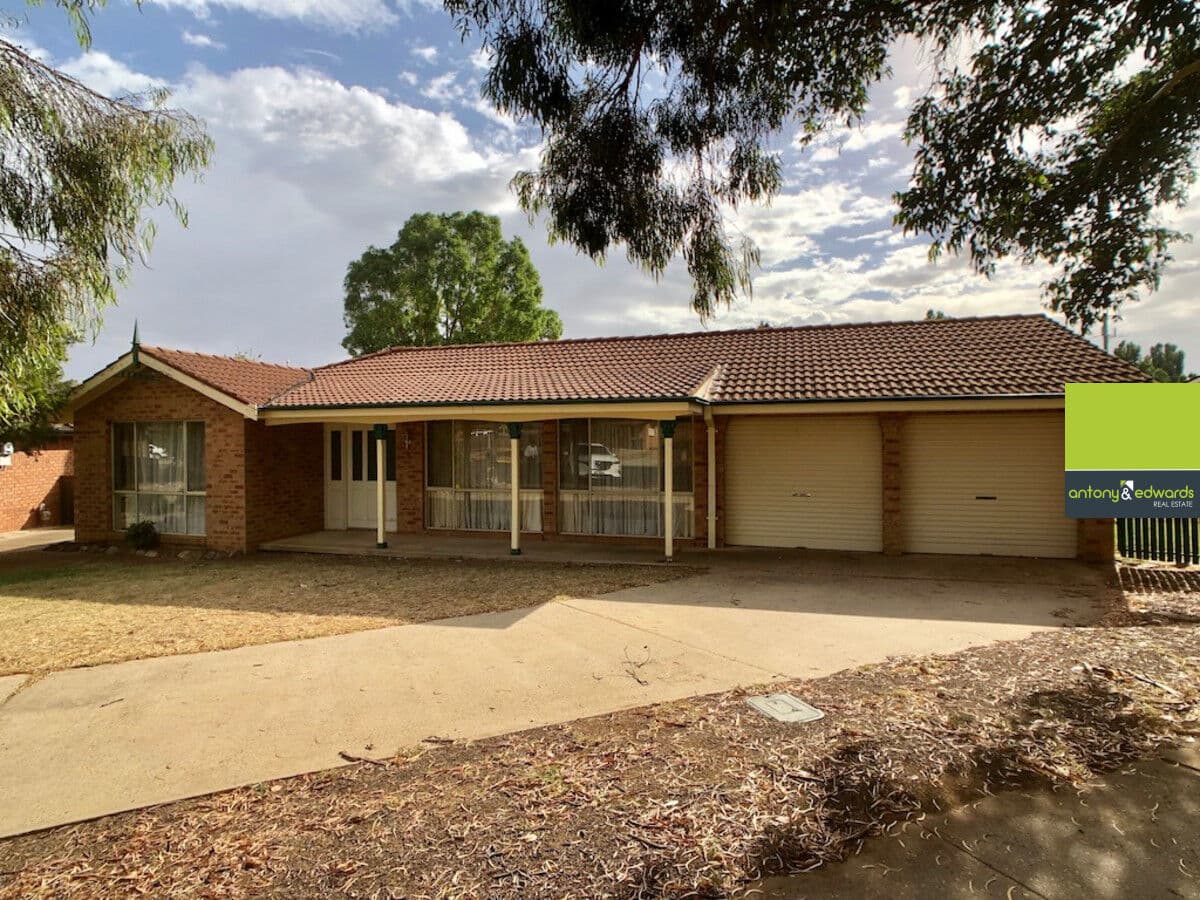 9 Kerr Place, Goulburn NSW 2580, Goulburn - Image 1