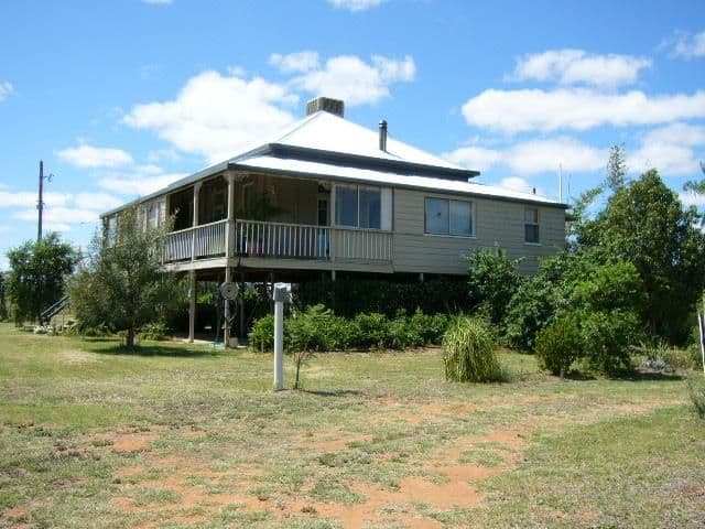 CHINCHILLA QLD 4413, Chinchilla - Image 1