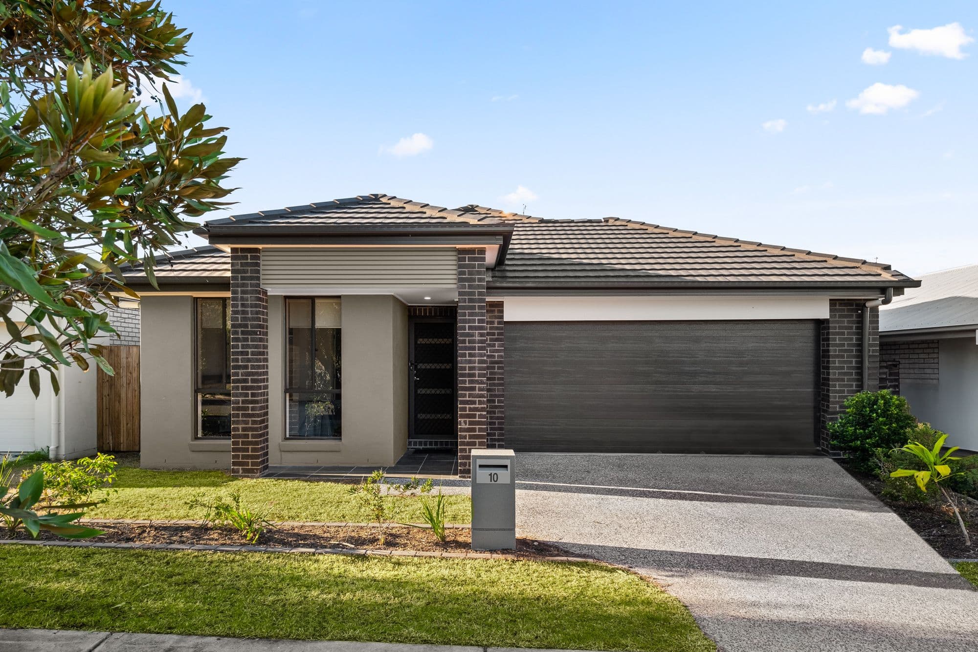 10 Mount Barney Crescent, Park Ridge QLD 4125, Park Ridge - Image 1