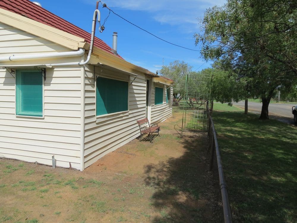 22 Third Street, Quandialla NSW 2721, Quandialla - Image 1