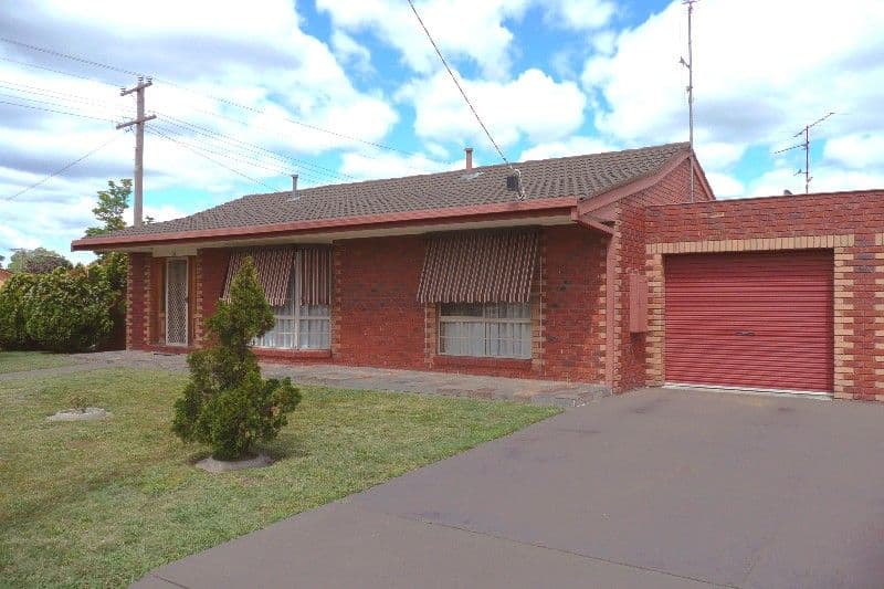 61 Wilmot Road, SHEPPARTON VIC 3630, Shepparton - Image 1