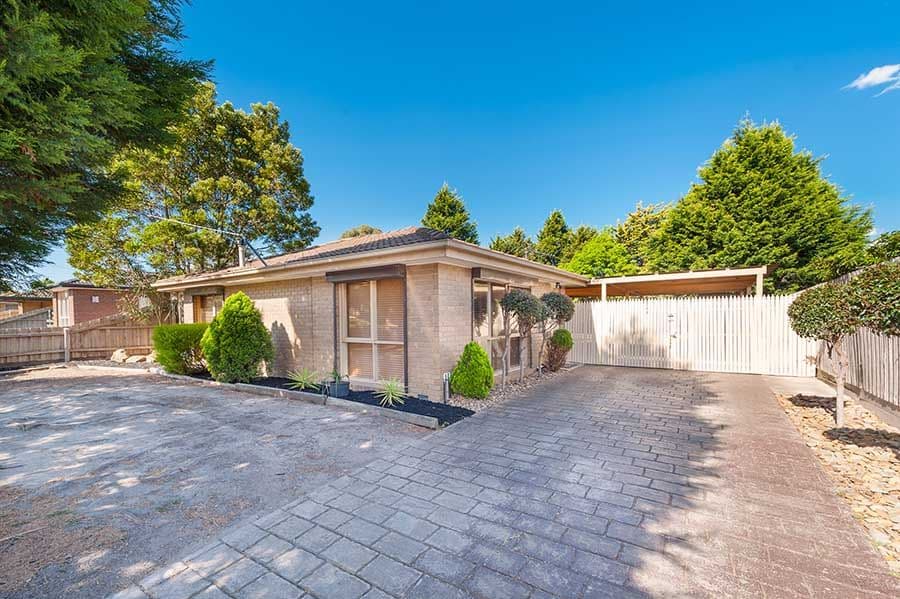 2 Waverley Court, Craigieburn VIC 3064, Craigieburn - Image 1