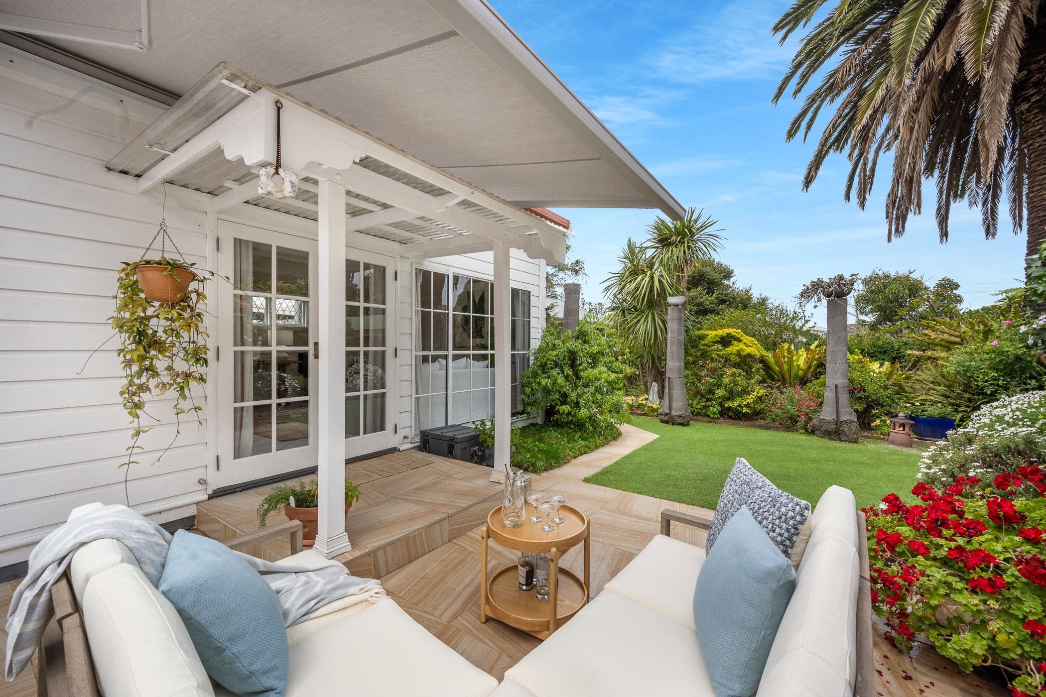 29 Raymond Road, Thirroul NSW 2515, Thirroul - Image 1