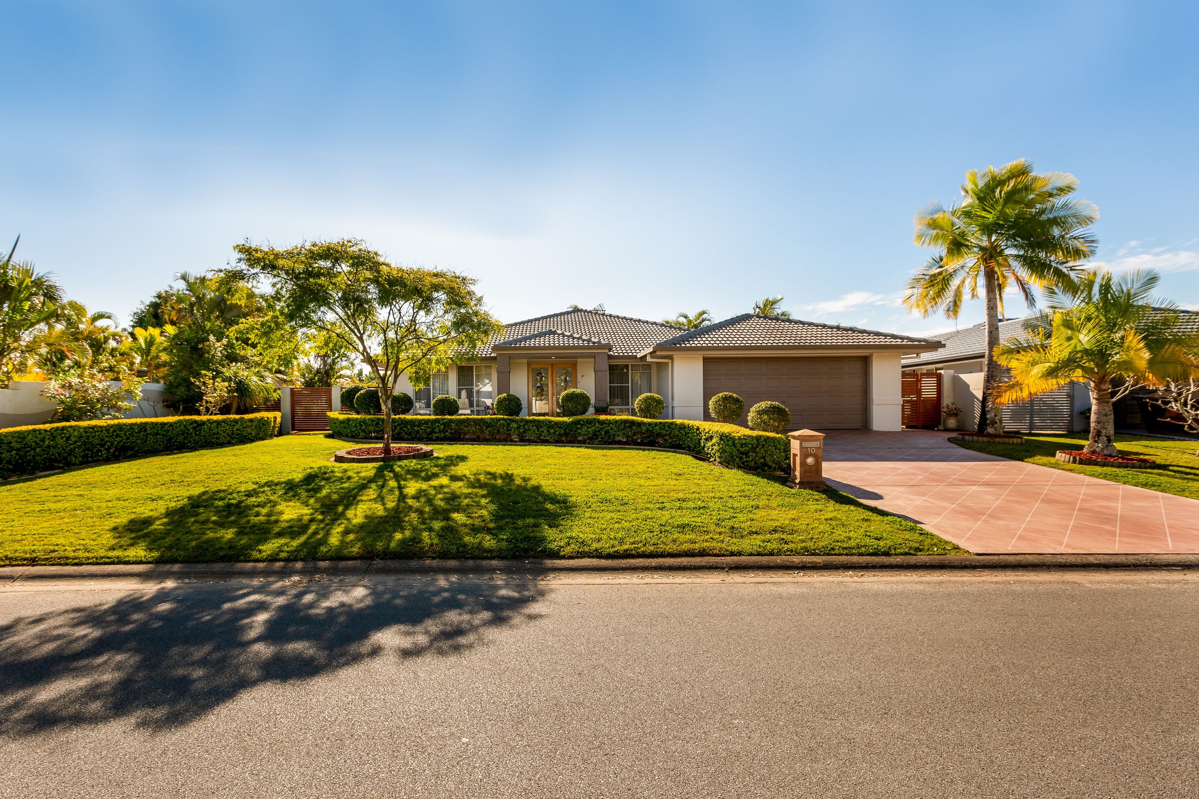 10 Lakeshore Drive, Helensvale QLD 4212, Helensvale - Image 1
