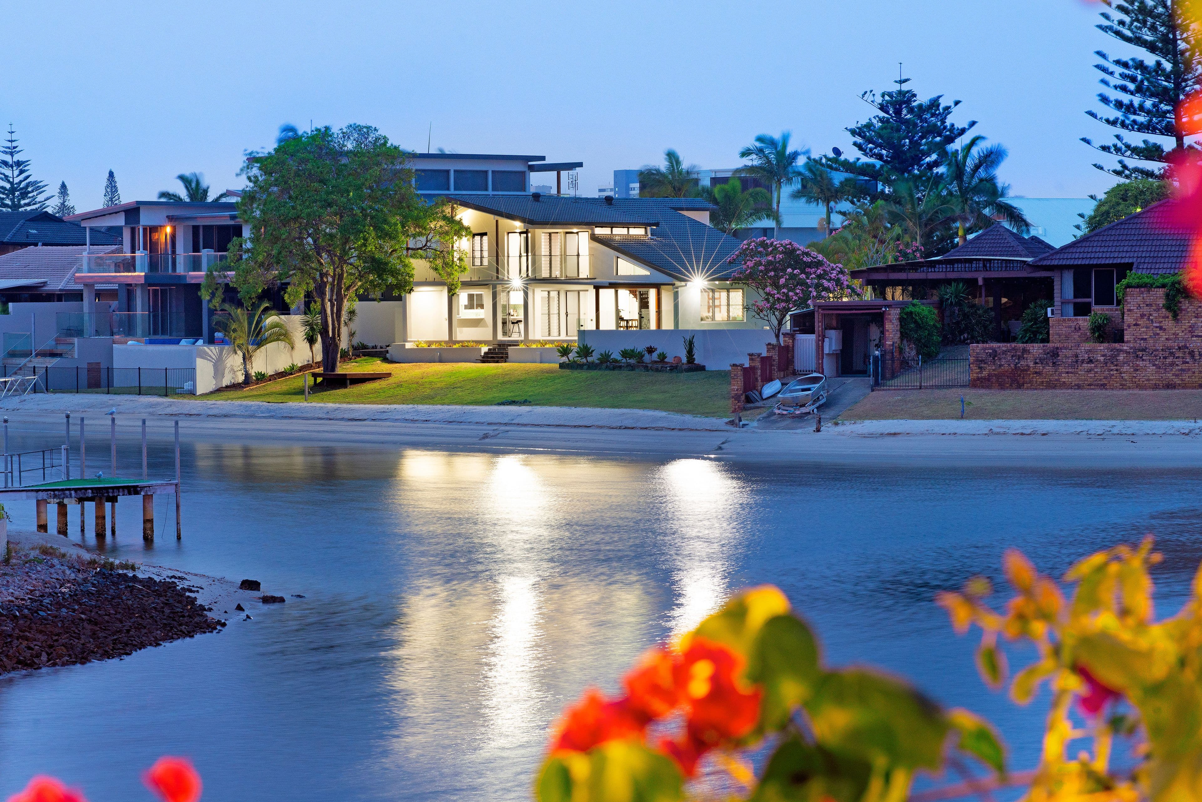 35 Sundowner Court, Mermaid Waters QLD 4218, Mermaid Waters - Image 1