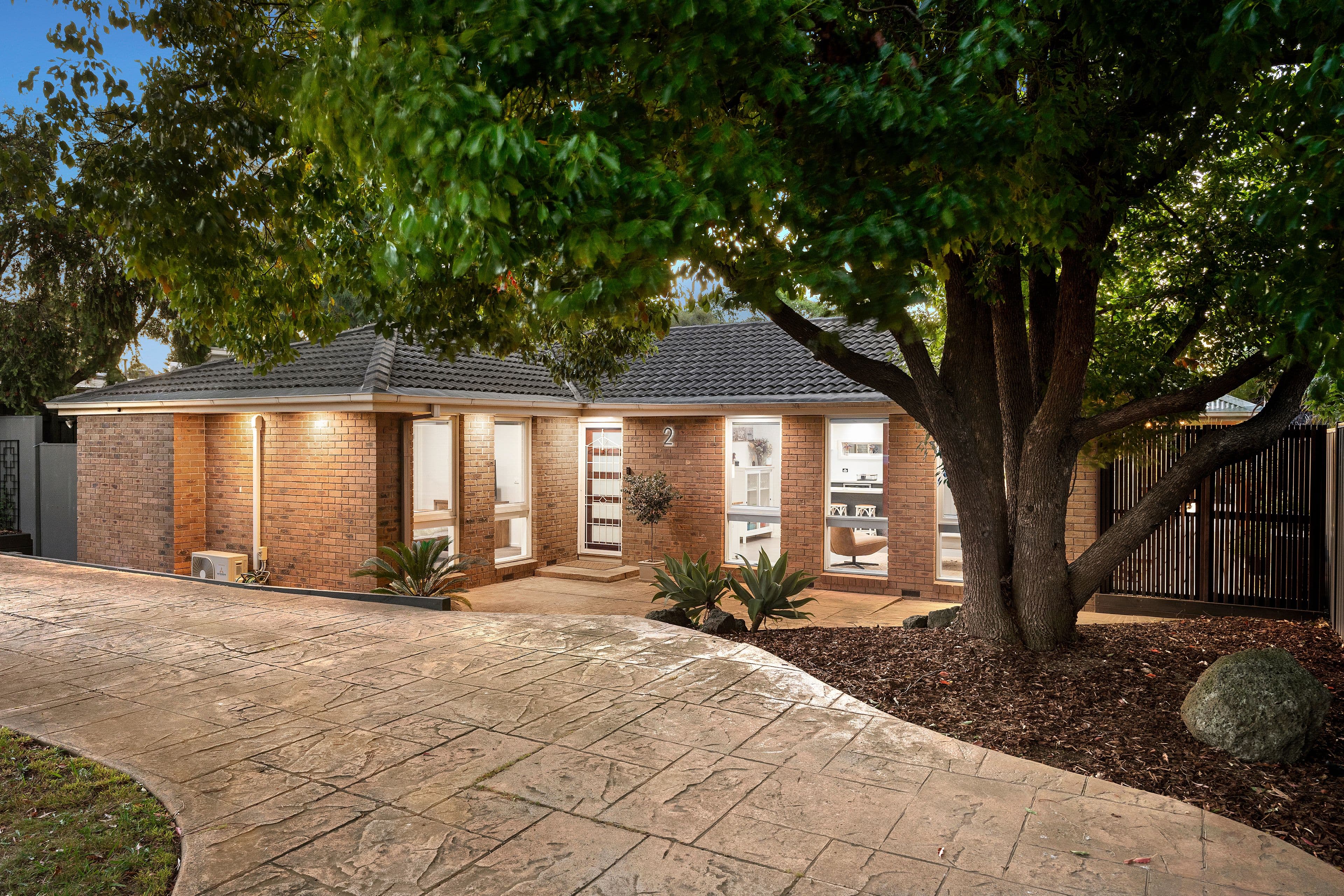 2 Metcalf Crescent, Rowville VIC 3178, Rowville - Image 1