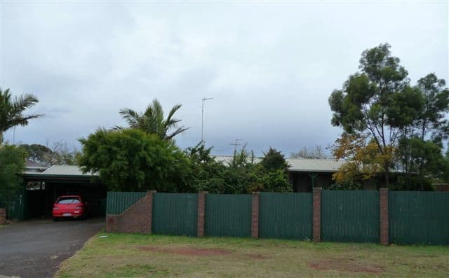 9 Kingsford Smith Drive, WILSONTON QLD 4350, Wilsonton - Image 1