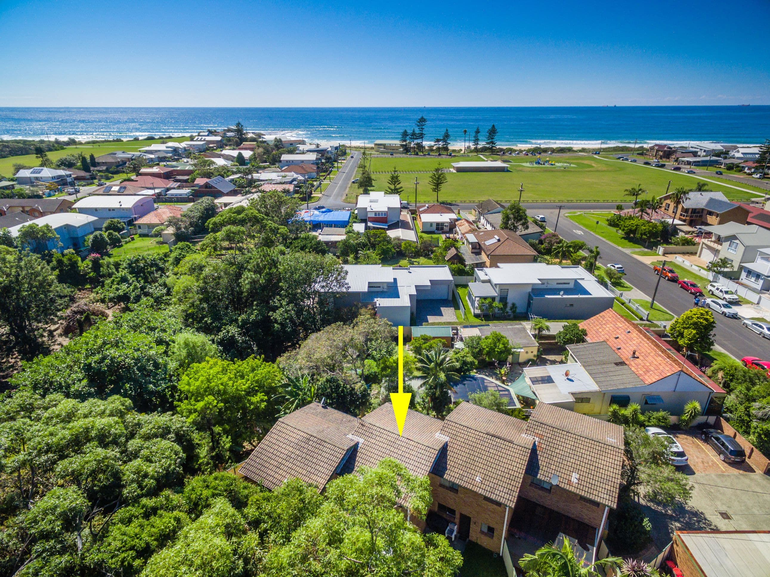 8 Kiandra Road, Woonona NSW 2517, Woonona - Image 1