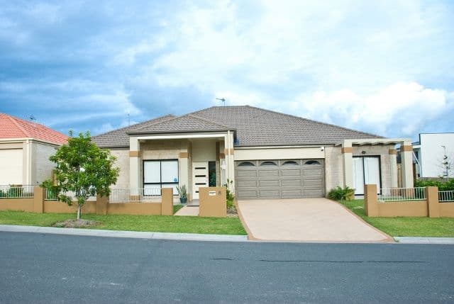 8 Saleya Drive, VARSITY LAKES QLD 4227, Varsity Lakes - Image 1