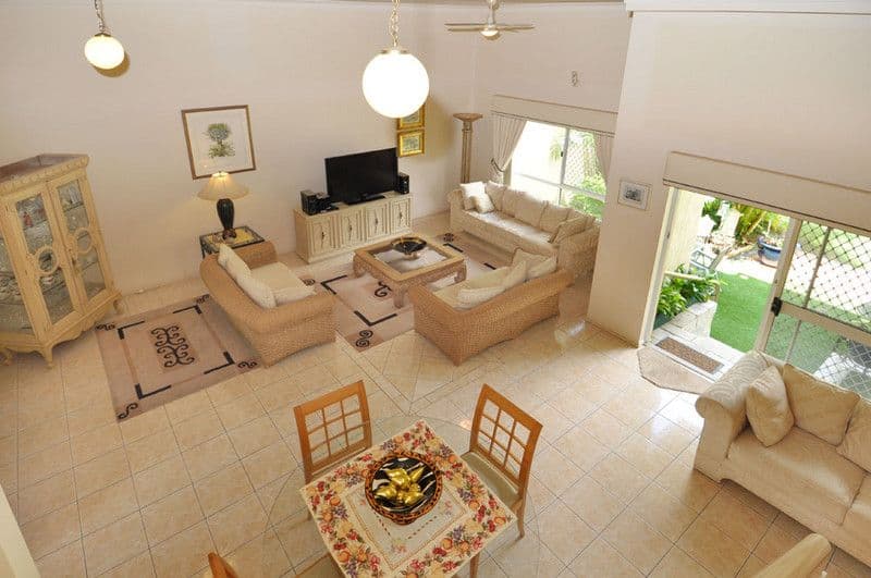 100 Morala Avenue, RUNAWAY BAY QLD 4216, Runaway Bay - Image 1