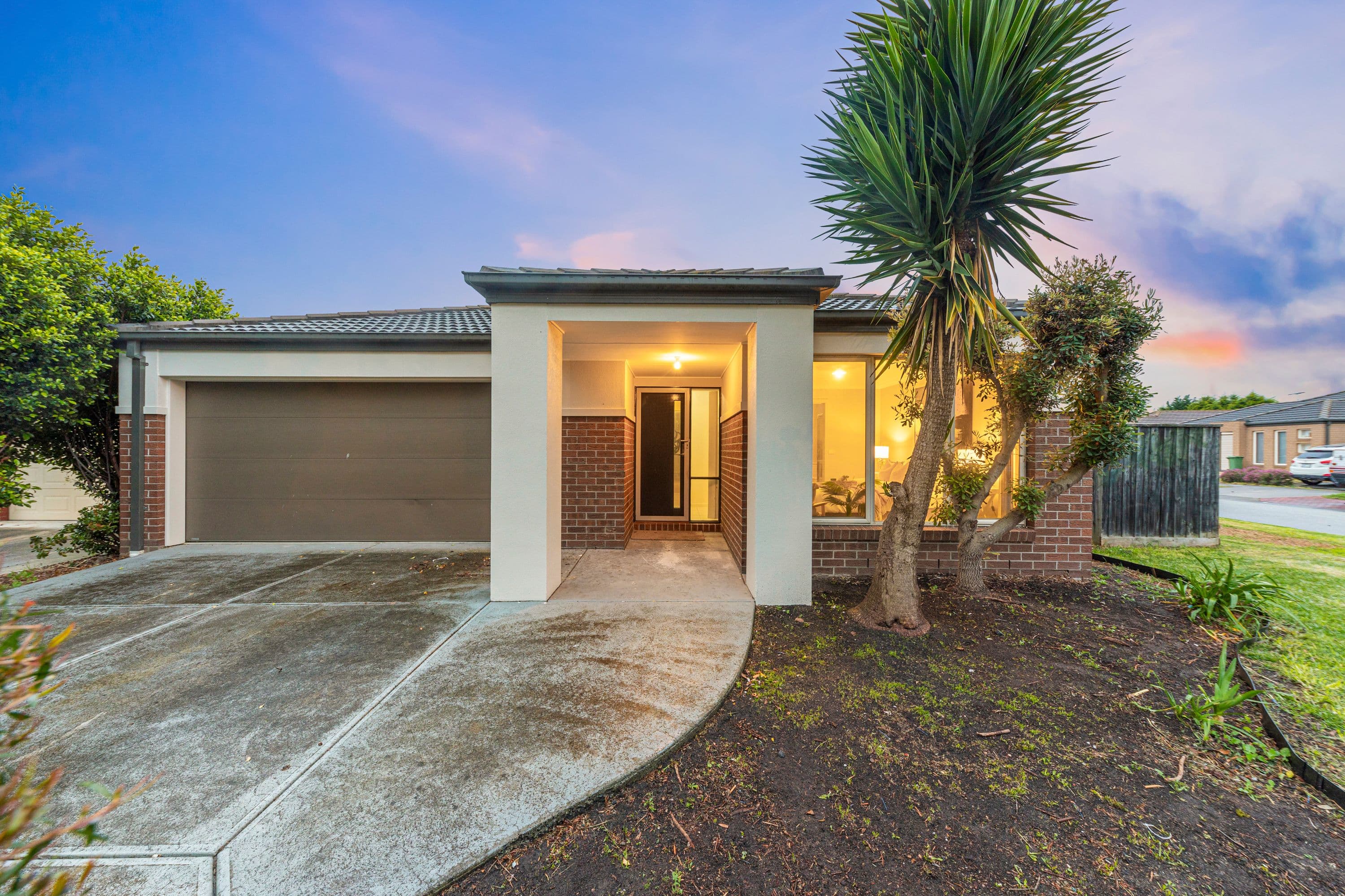 4 Albany Crescent, Pakenham VIC 3810, Pakenham - Image 1