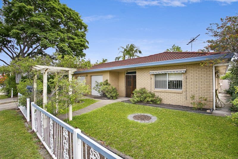 35 Deniven Street, Corinda QLD 4075, Corinda - Image 1