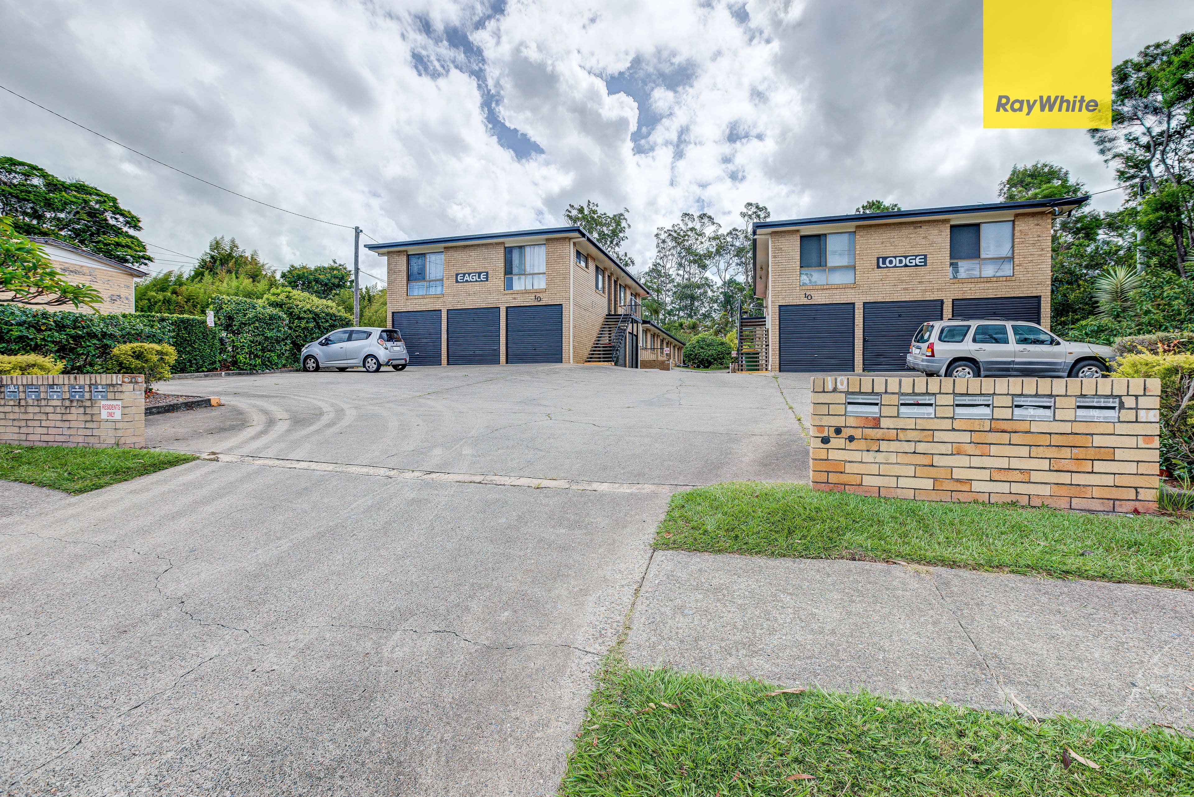 10 North Road, Woodridge QLD 4114, Woodridge - Image 1