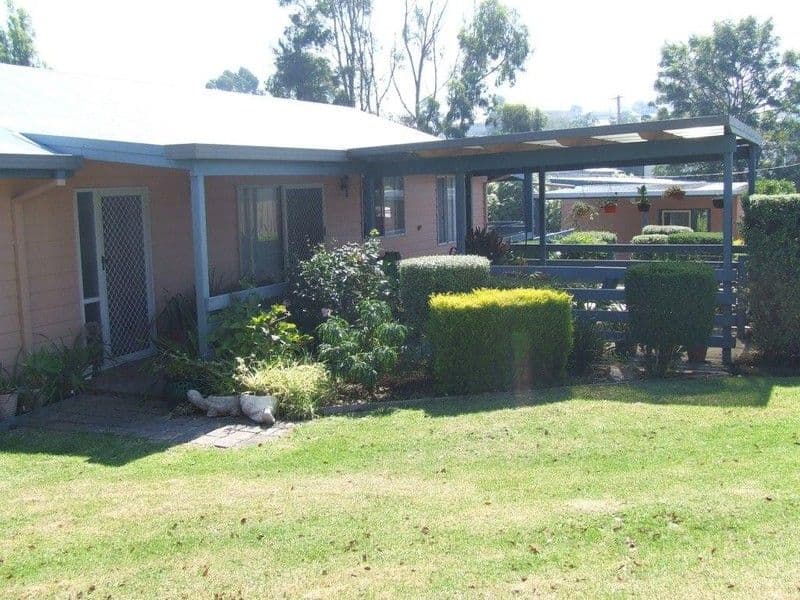 LAKES ENTRANCE VIC 3909, Lakes Entrance - Image 1