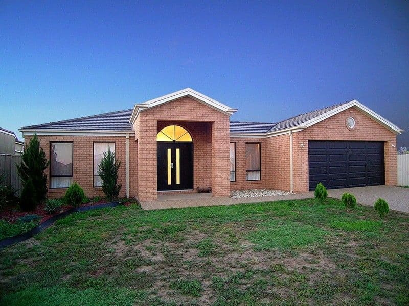 4 Dartmouth Court, KIALLA VIC 3631, Kialla - Image 1