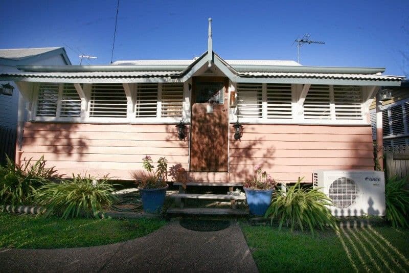 11 Edwards Street, WEST END QLD 4810, West End - Image 1