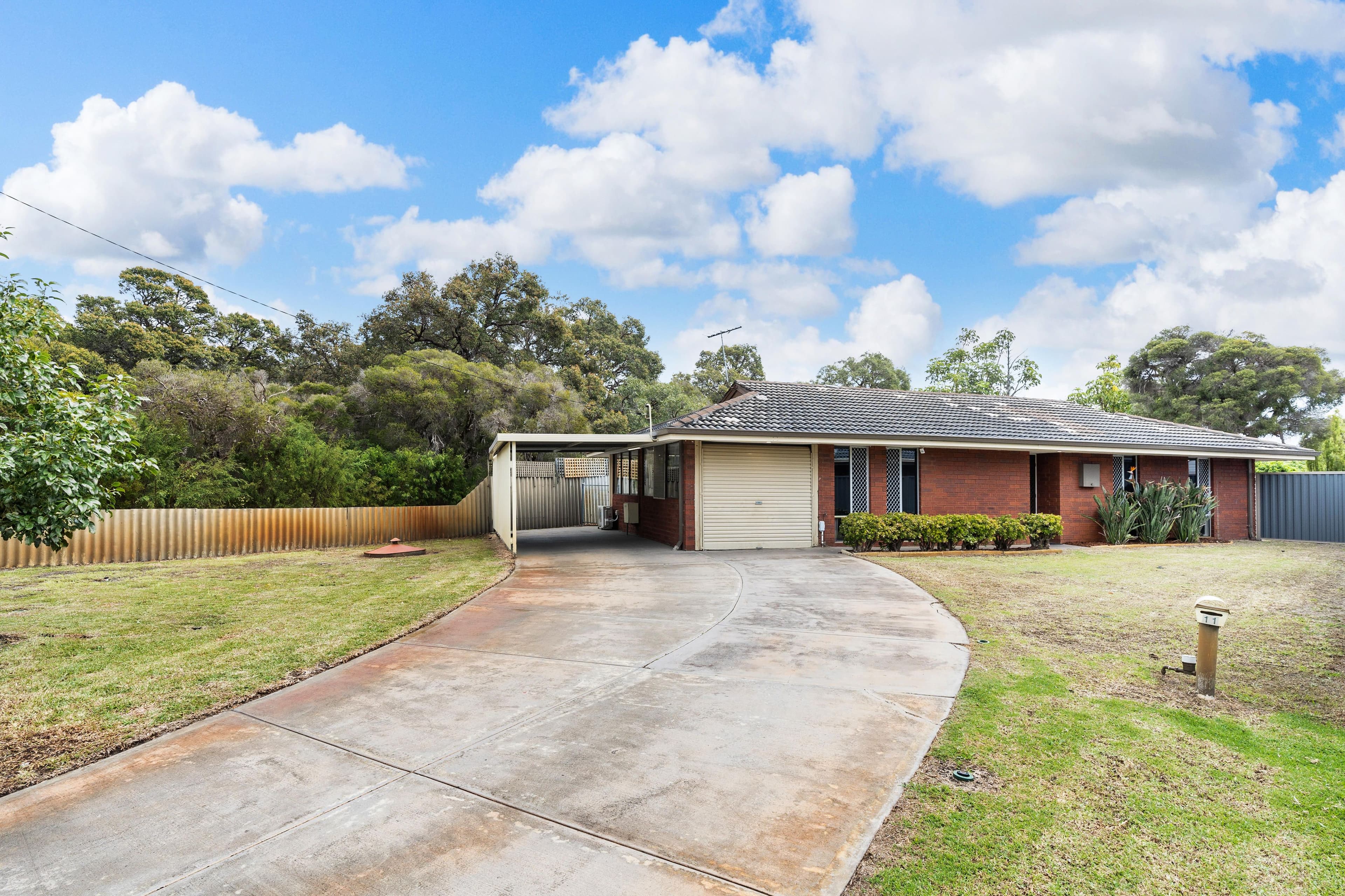 11 Greenwood Court, Kelmscott WA 6111, Kelmscott - Image 1
