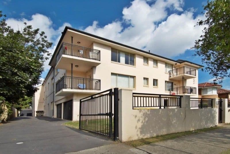 82 Weston Street, HARRIS PARK NSW 2150, Harris Park - Image 1