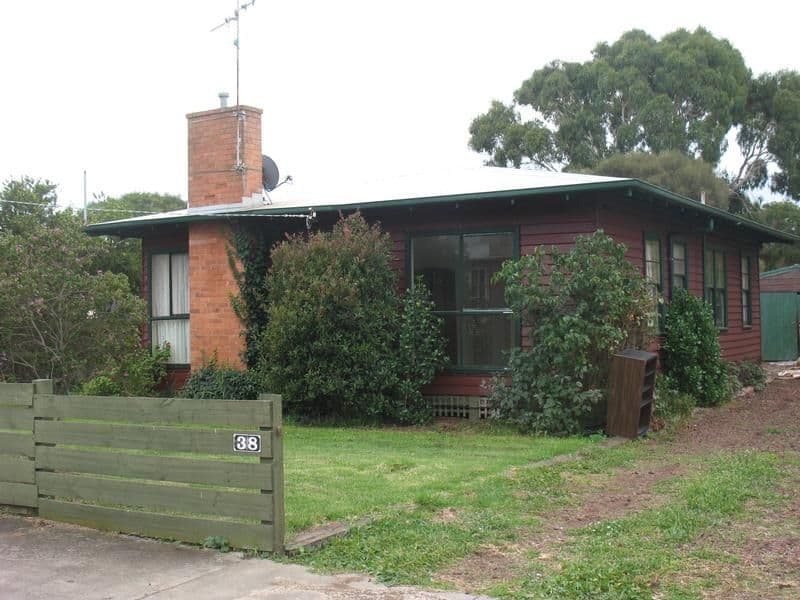 38 Crawley Street, WARRNAMBOOL VIC 3280, Warrnambool - Image 1