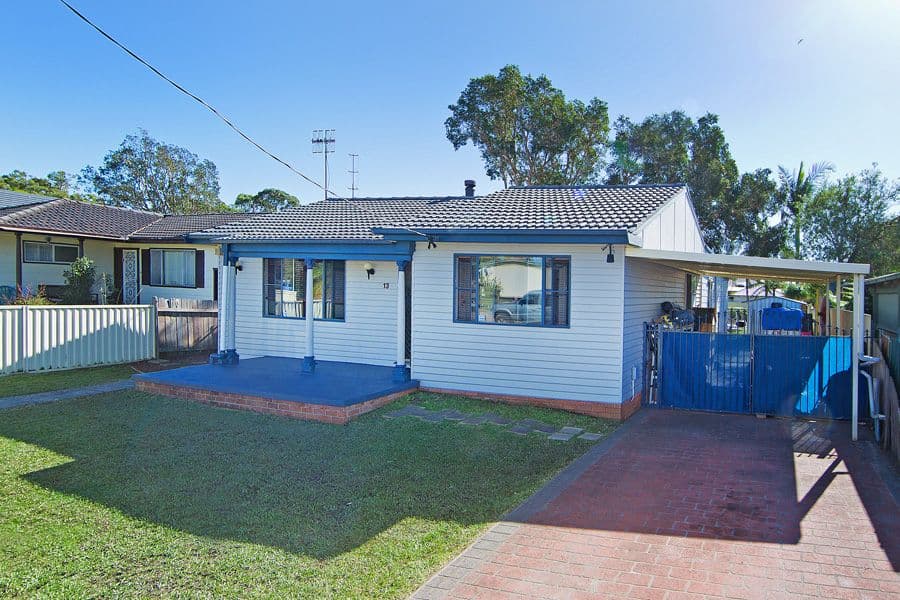 13 Oxley Road, Killarney Vale NSW 2261, Killarney Vale - Image 1