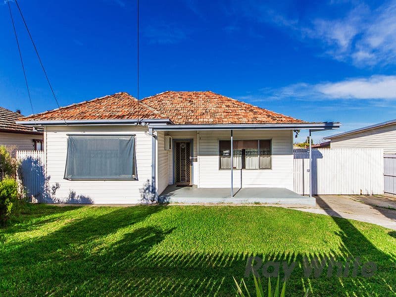 15 Kodre Street, St Albans VIC 3021, St Albans - Image 1