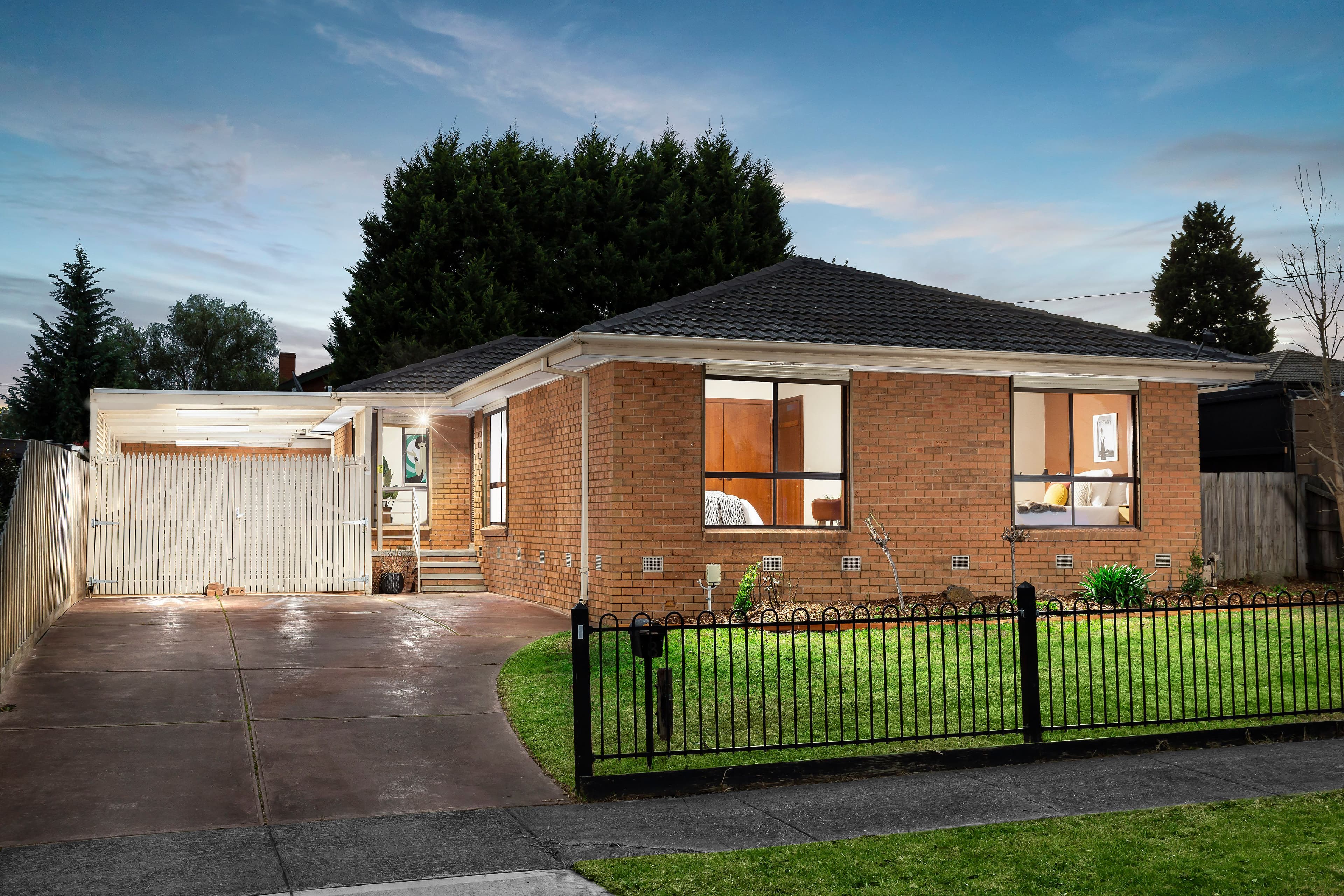 8 Essue Court, Mill Park VIC 3082, Mill Park - Image 1