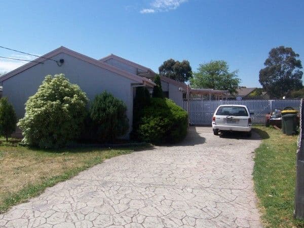 11 Maplewood Court, CARRUM DOWNS VIC 3201, Carrum Downs - Image 1