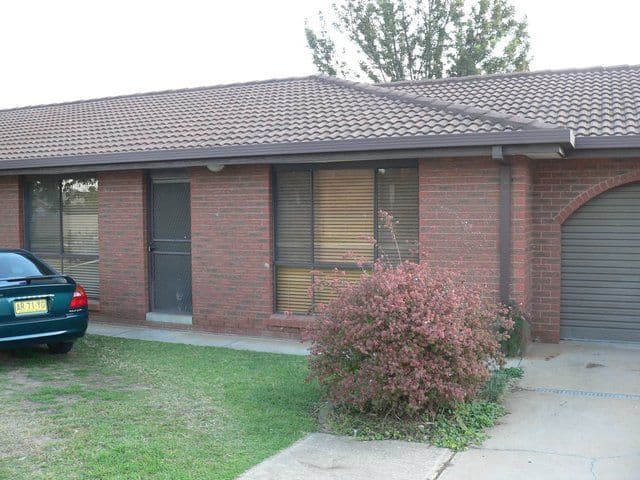 595 Webb Street, LAVINGTON NSW 2641, Lavington - Image 1