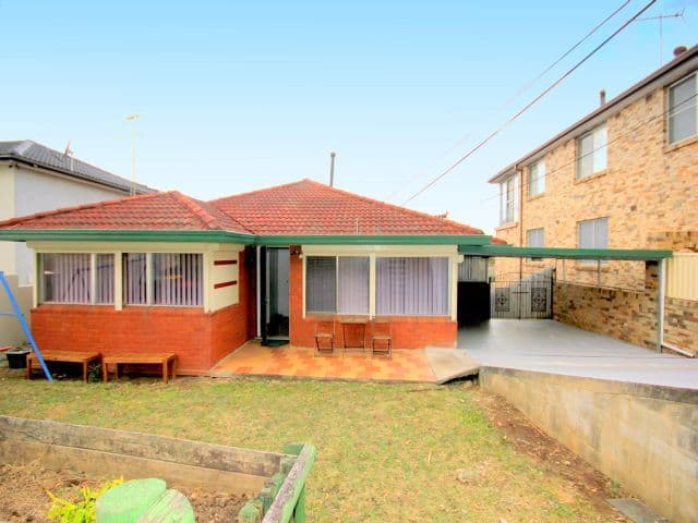 7 Hazel Street, GEORGES HALL NSW 2198, Georges Hall - Image 1