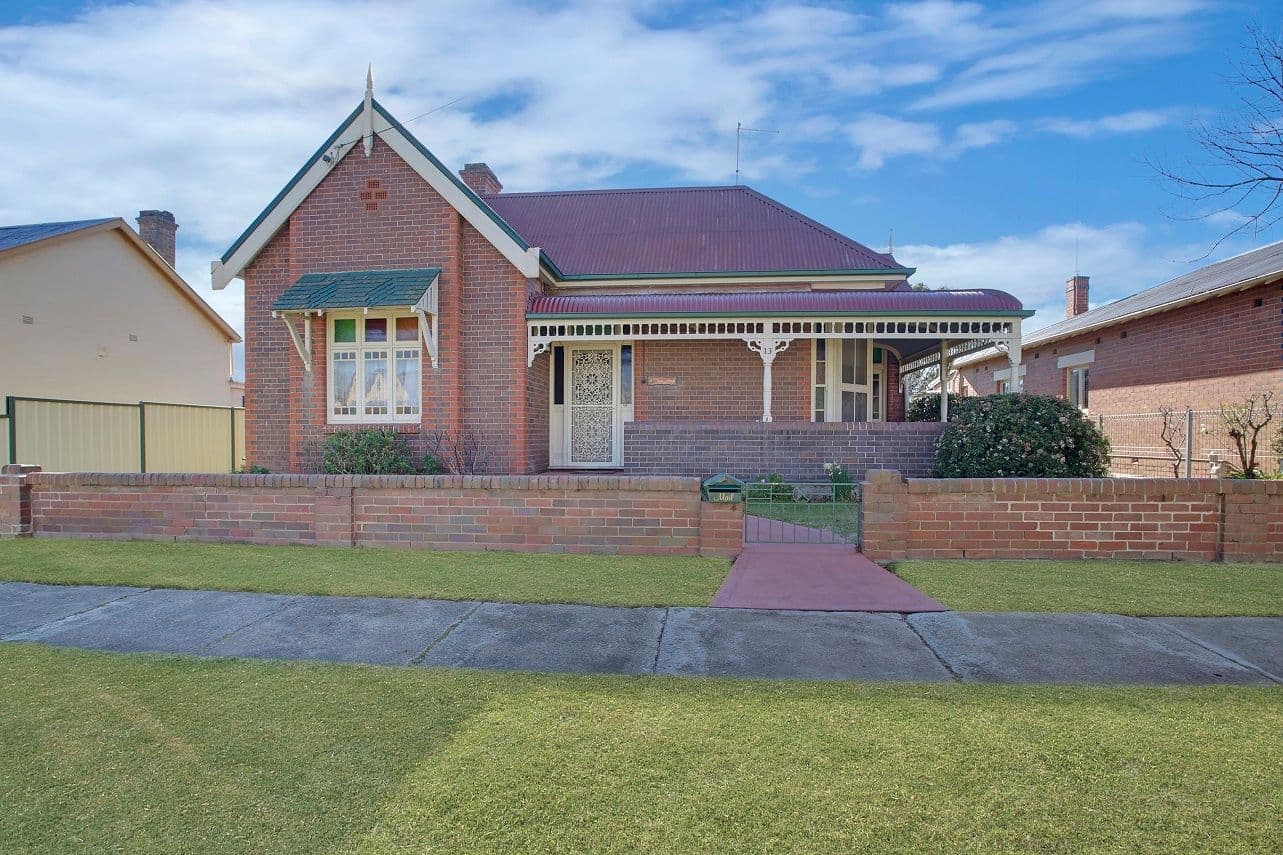 13 Lithgow Street, GOULBURN NSW 2580, Goulburn - Image 1