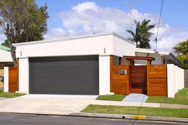 84 Albion Avenue, MIAMI QLD 4220, Miami - Image 1