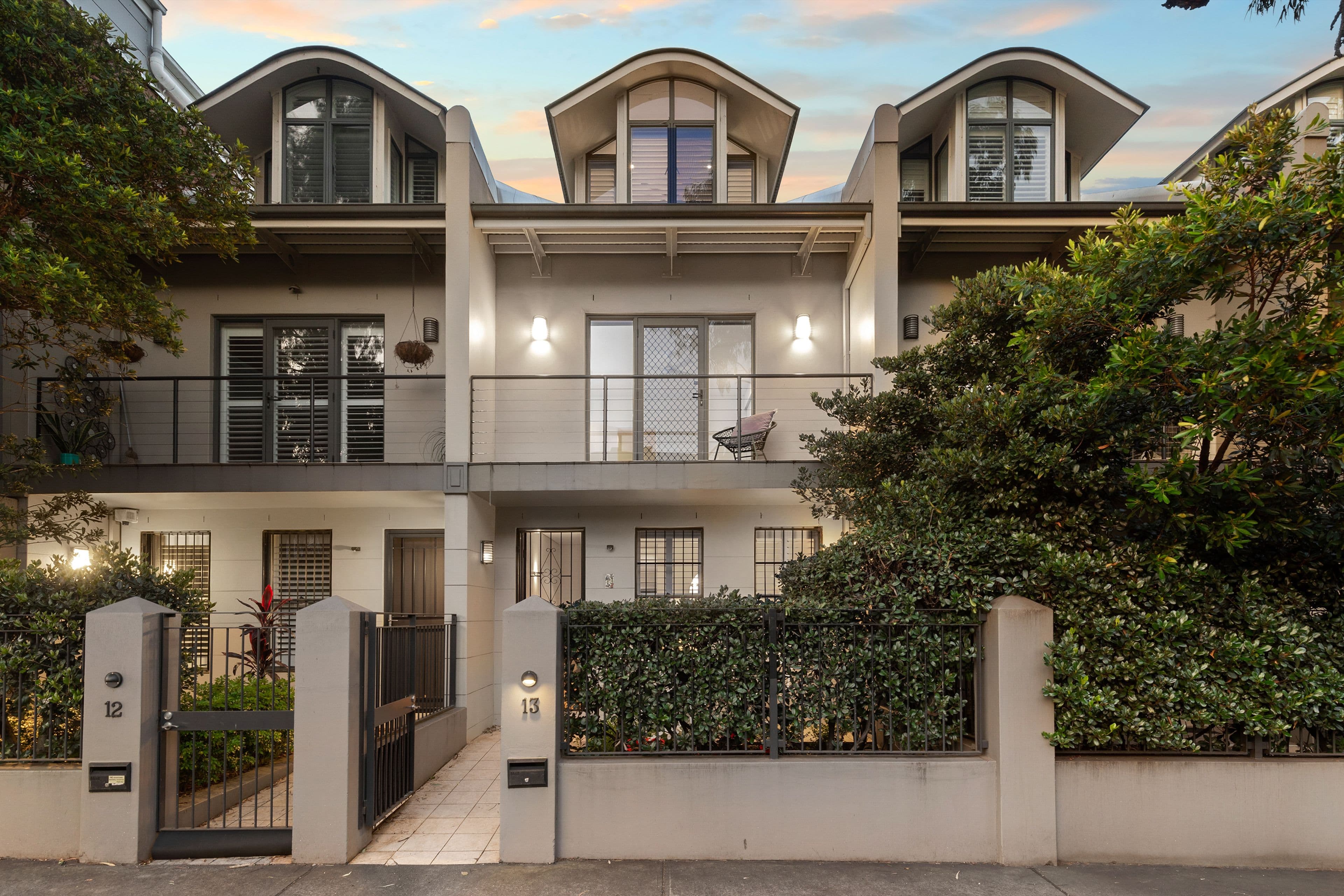 211 Lyndhurst Lane, Rosenthal Heights - Image 1