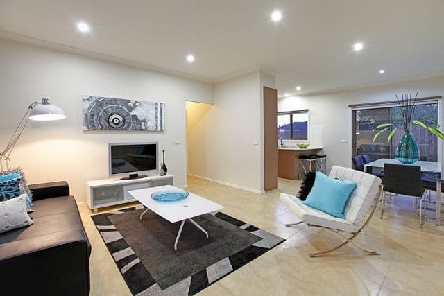 6A Riviera Court, RESERVOIR VIC 3073, Reservoir - Image 1