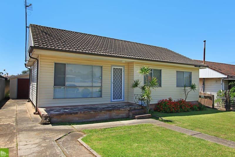 37 Belfast Avenue, WARILLA NSW 2528, Warilla - Image 1
