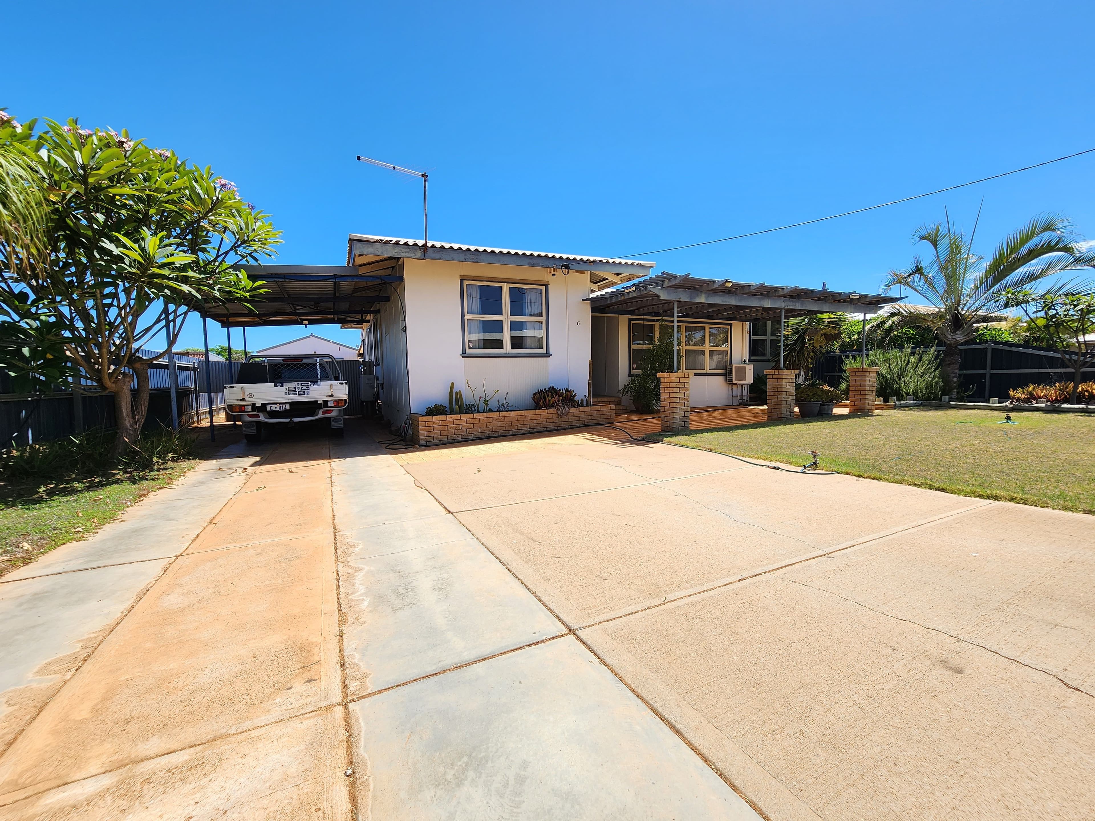 6 Hammond Street, Carnarvon WA 6701, South Carnarvon - Image 1