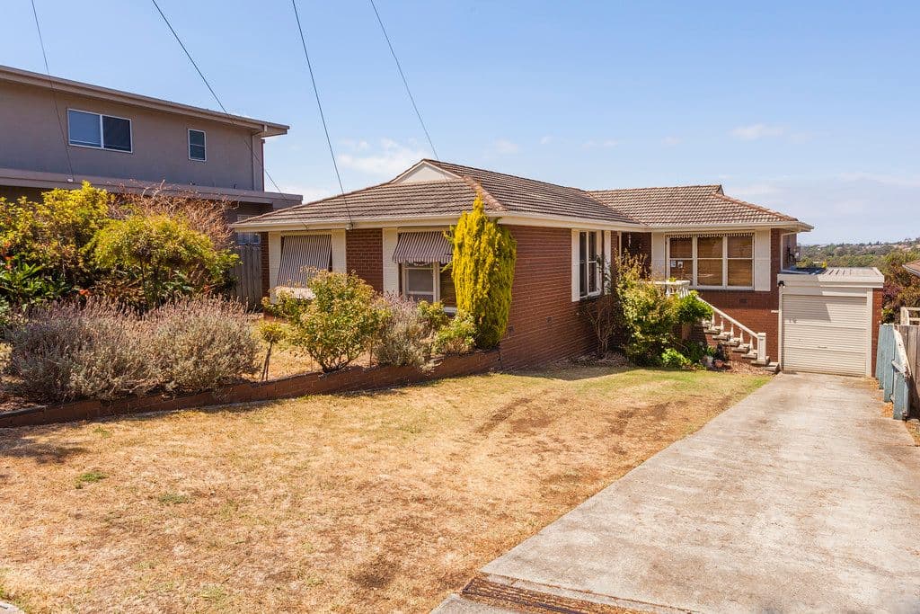 98 North Valley Road, HIGHTON VIC 3216, Highton - Image 1