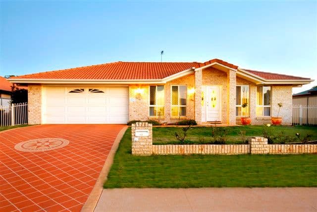 42 Jutsum Street, MIDDLE RIDGE QLD 4350, Middle Ridge - Image 1