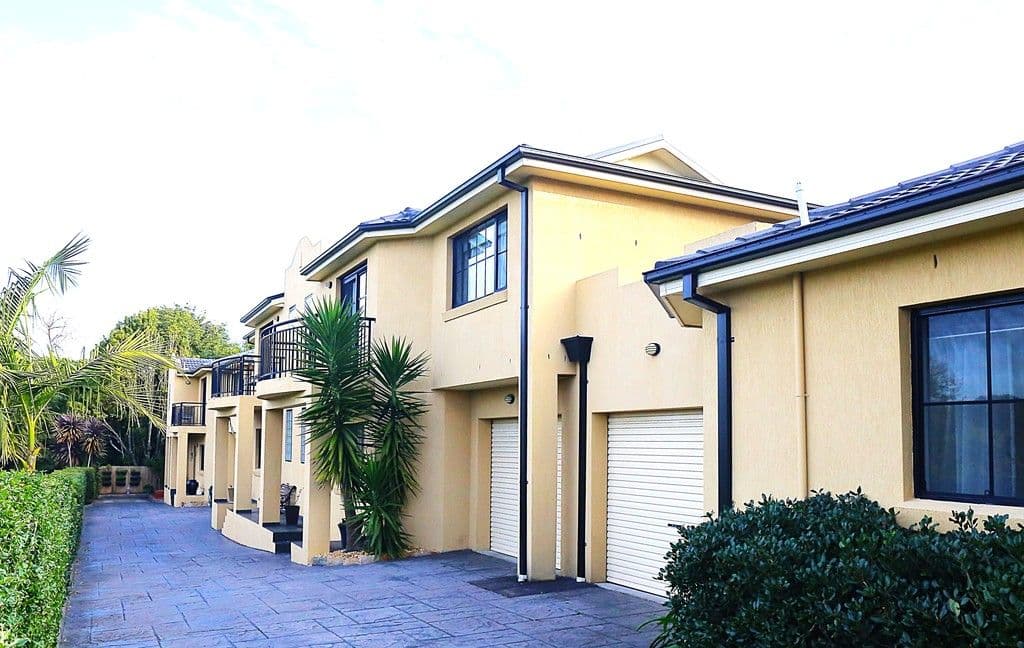 8 Short Street, Helensburgh NSW 2508, Helensburgh - Image 1