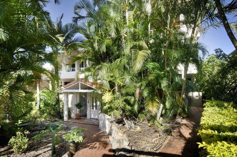 102 Indooroopilly Road, TARINGA QLD 4068, Taringa - Image 1