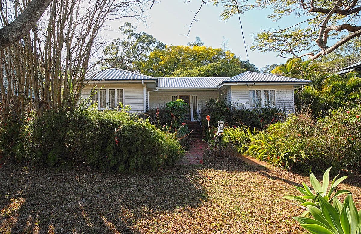 24 Napier Street, ST LUCIA QLD 4067, St Lucia - Image 1