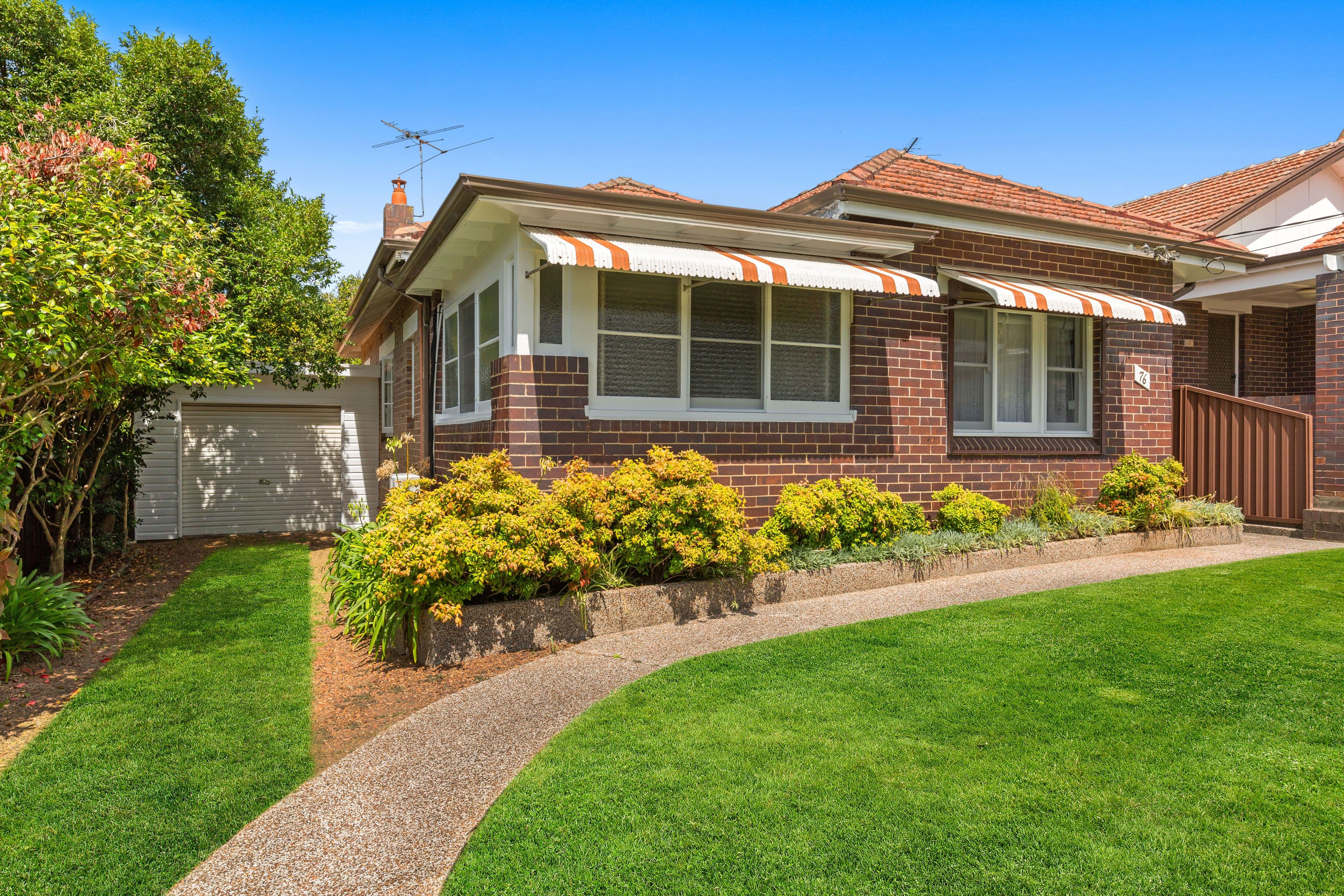 76 Blakesley Road, South Hurstville NSW 2221, Blakehurst - Image 1