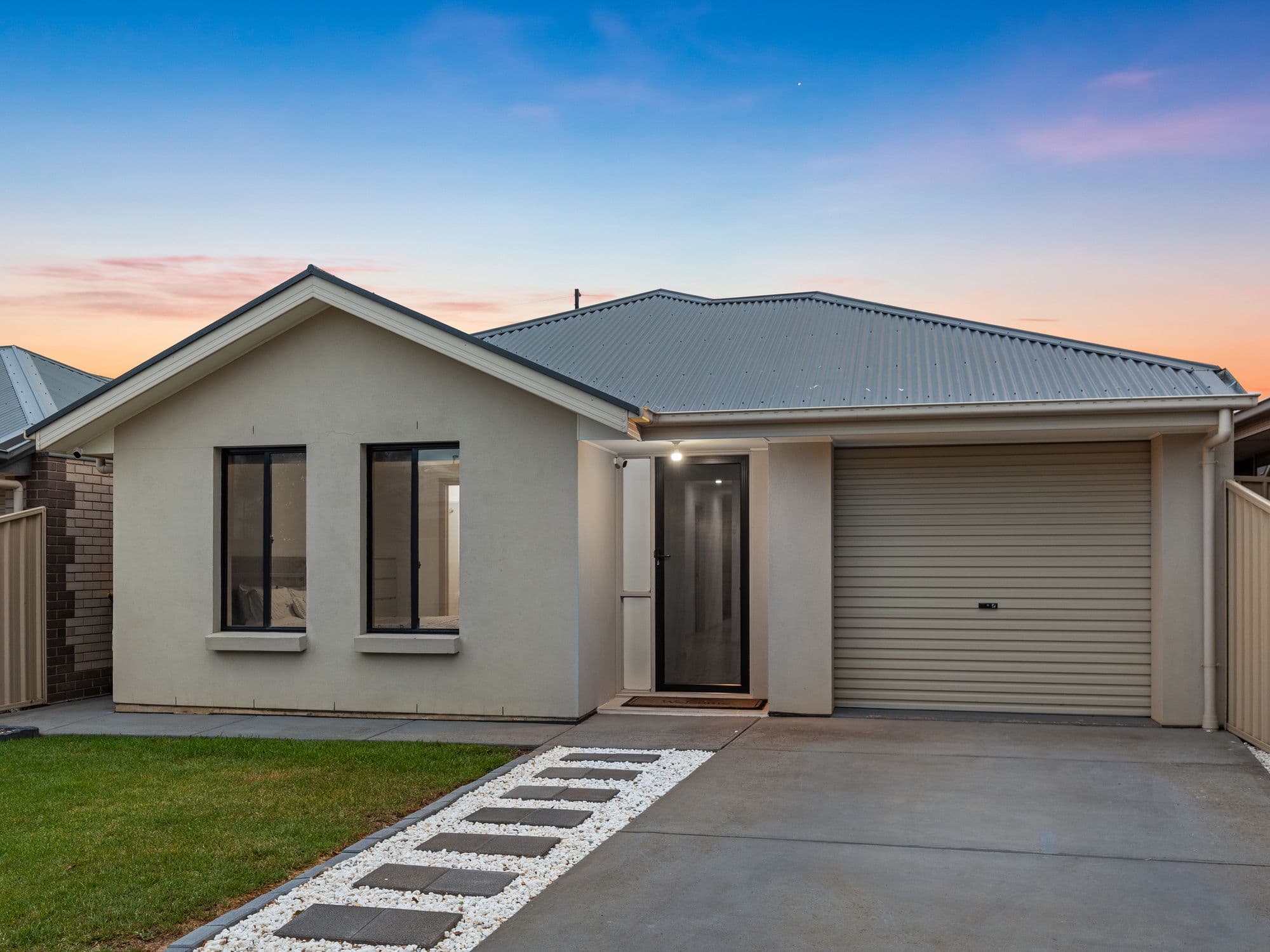 18 Yarr Crescent, Seaford Meadows SA 5169, Seaford Meadows - Image 1