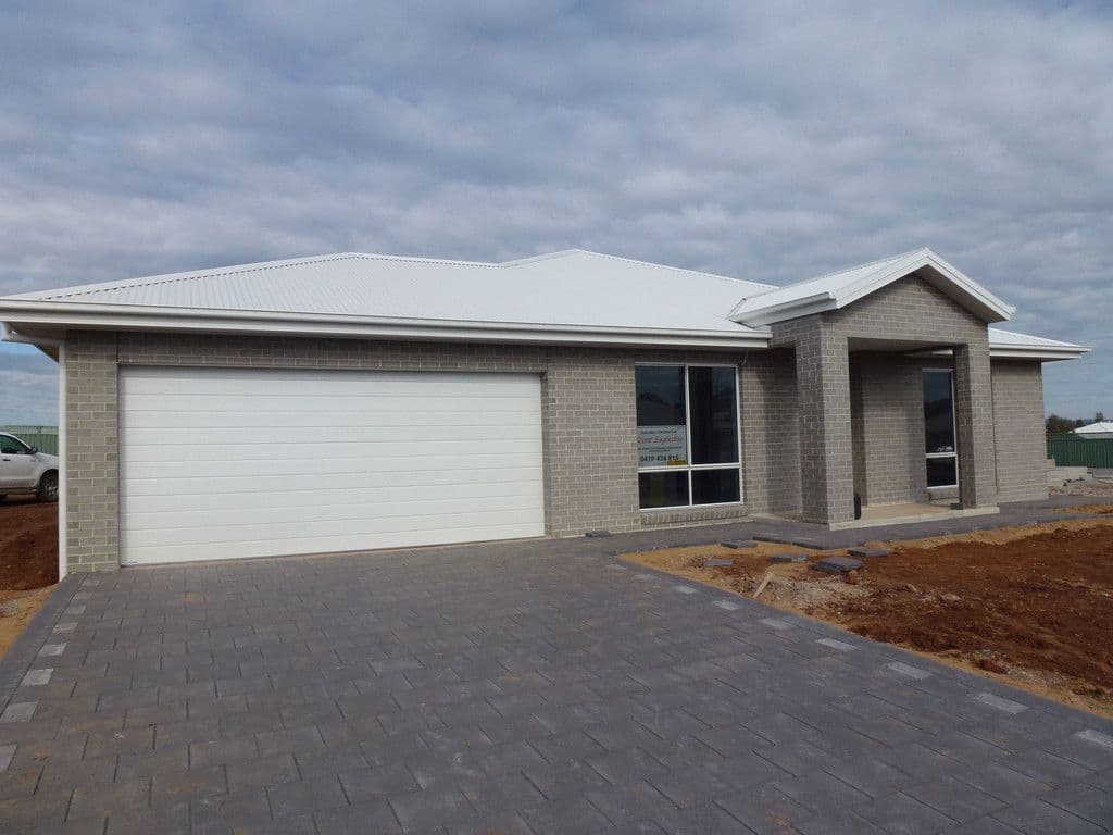 6 Aquarius Court, Dubbo NSW 2830, Dubbo - Image 1