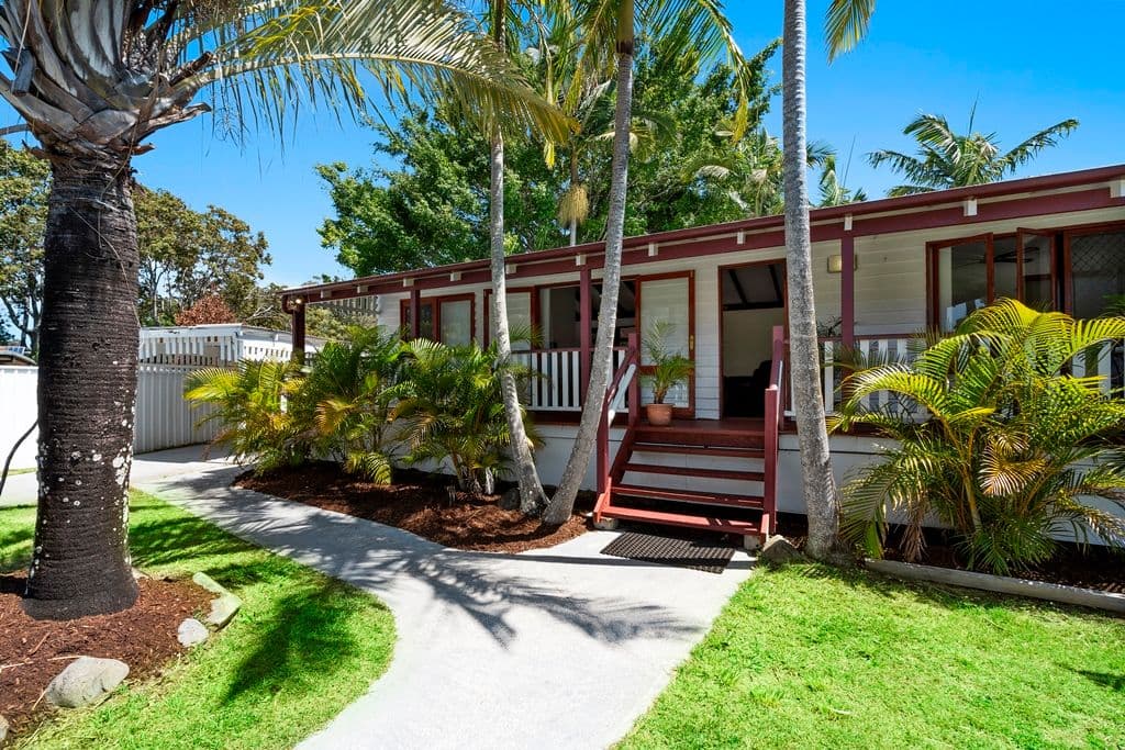39 Warana Avenue, Southport QLD 4215, Southport - Image 1